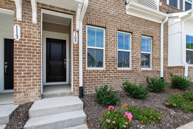 Photo - 109 Blue Melody Ave