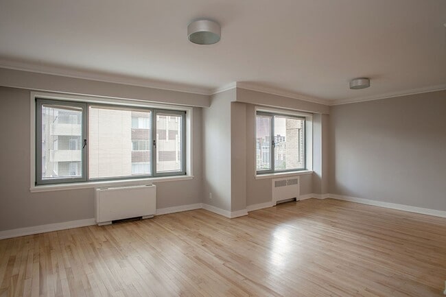 Photo - 3495 Rue de la Montagne Unit 808