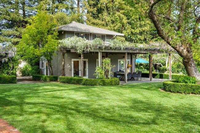 Photo - 1701 Zinfandel Ln