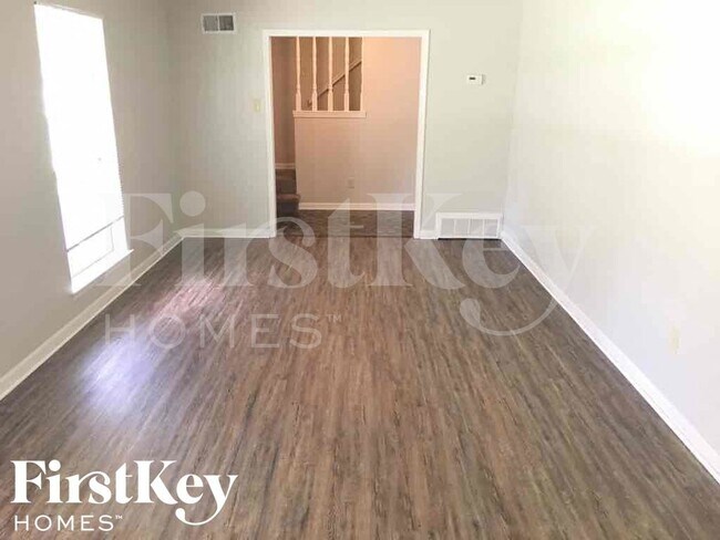 Photo - 5607 Sweet Gum Dr