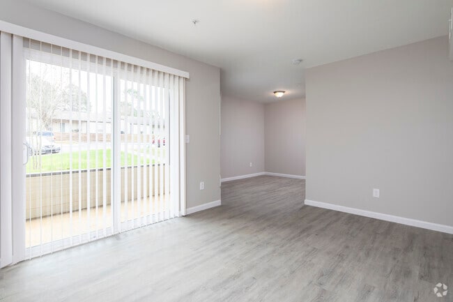 1HAB, 1BA - 680 ft² - Pine Ridge