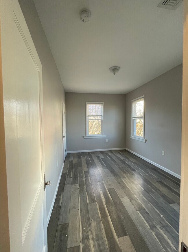 Photo - 121 Brookwood St Unidad 3