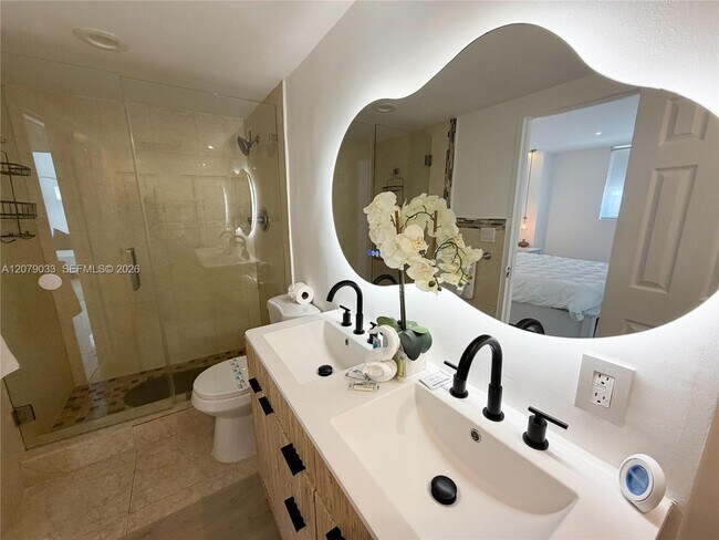 4001 S Ocean Dr Unit 11J