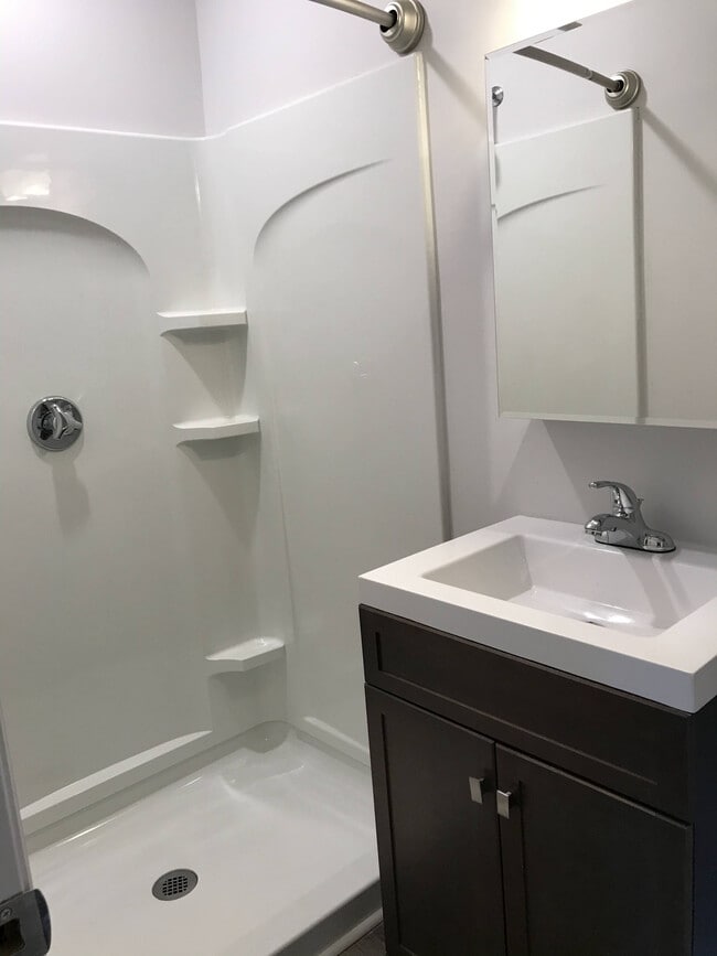 255 Atwood St Unit 1R