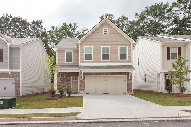 Building Photo - Gorgeous 4/3 w/ 2-Car Garage in New Hawthorne Station Subdivision in College Park!