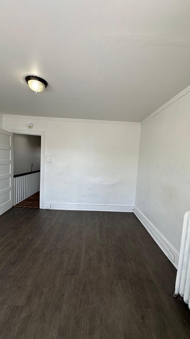 Photo - Front Porch Row - Olney