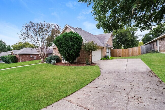 Photo - 524 E Lanett Dr