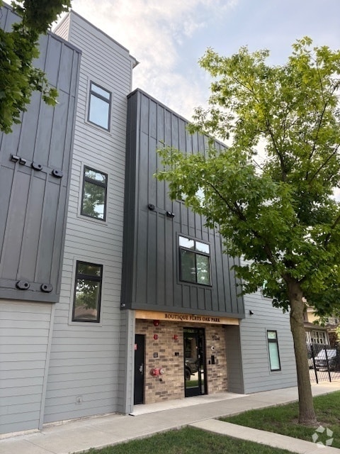 Building Photo - 504 Lyman Ave Unit 107 Rental
