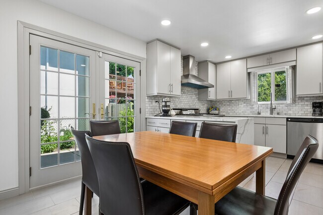 Photo - 3701 Keenan Ln