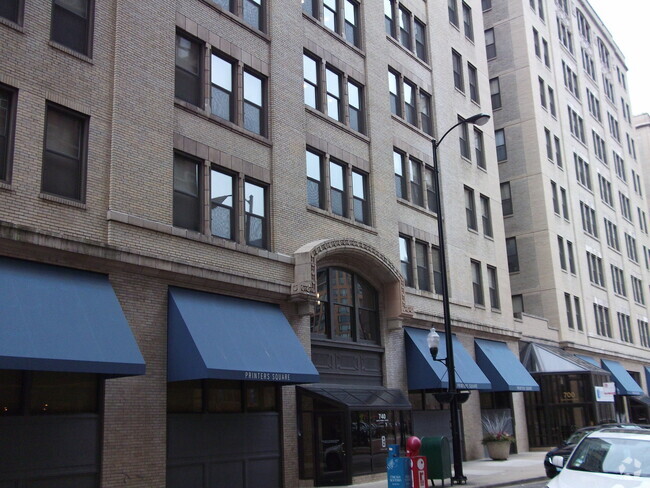 Building Photo - 740 S Federal St Unit 706 Rental