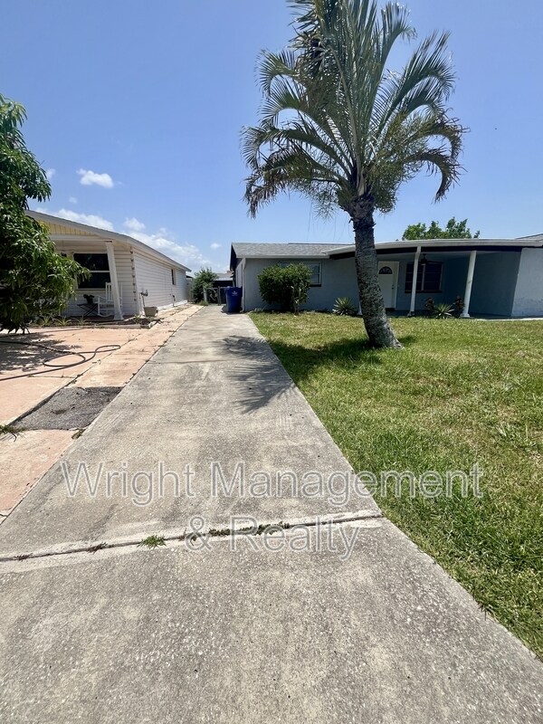 3716 Cedarwood Dr
