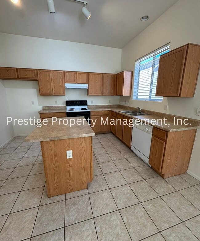 Photo - 3/2 Spacious Vail Home, Must See!