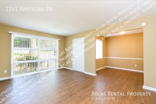 Photo - 1341 Hartford Dr