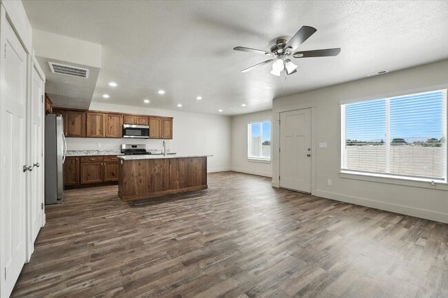 Photo - Eastside View Townhomes - 1234 S 1050 E