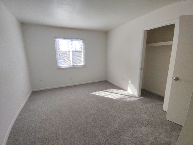 Photo - 600 Reusens Rd Unidad H92