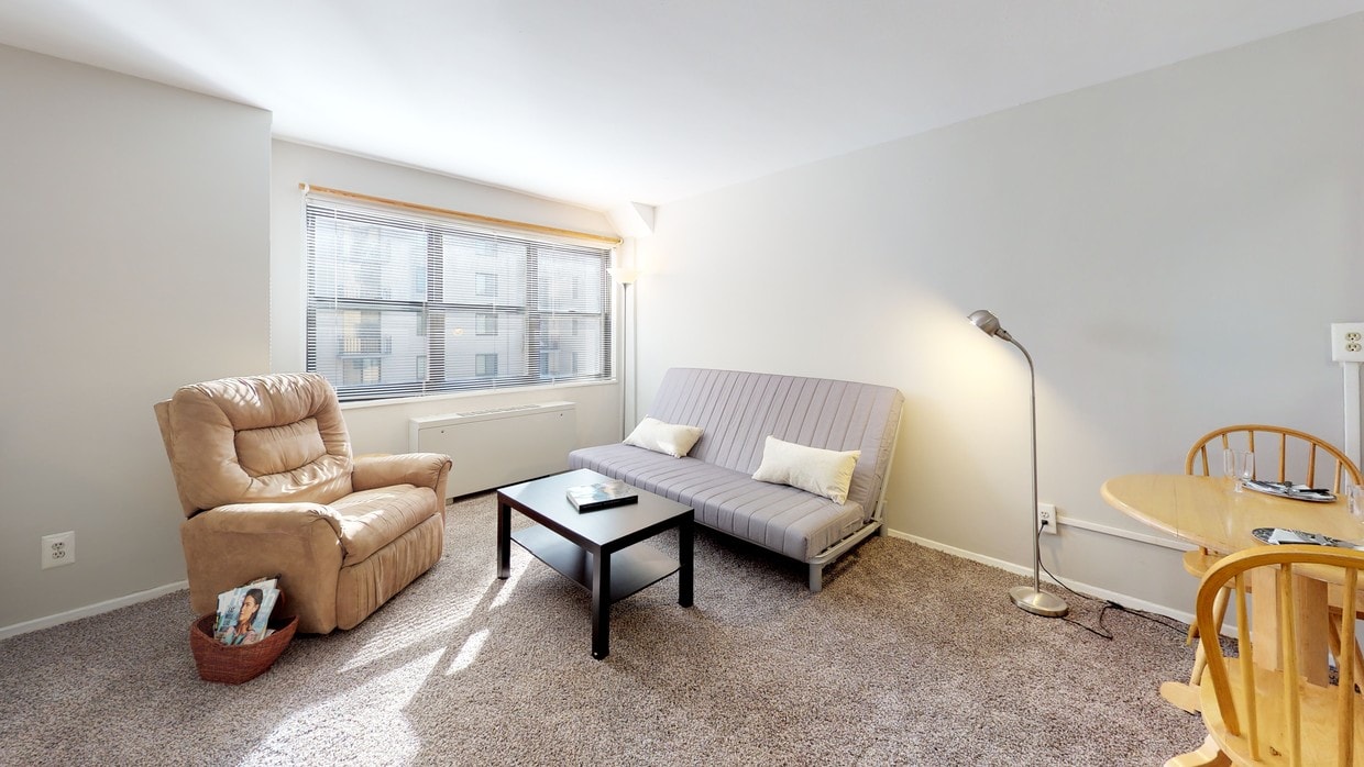 Photo - Circle Arms Apartments