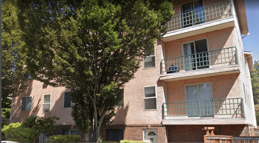 Photo - Echo Apartments