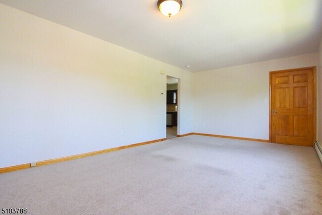 Photo - 17 Wallace St Unit 2