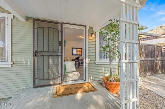 Photo - 333 Leighton Dr