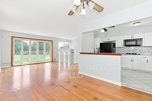 991 Sherbrook Cir