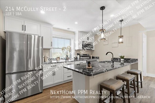 Photo - 214 McCully St Unidad 2
