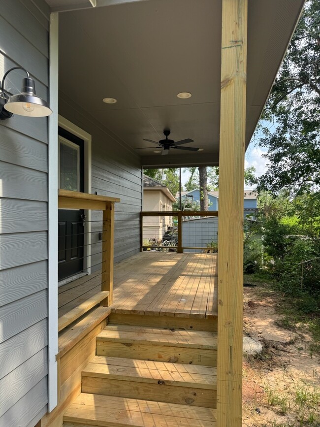 Photo - 10112 Barberry St