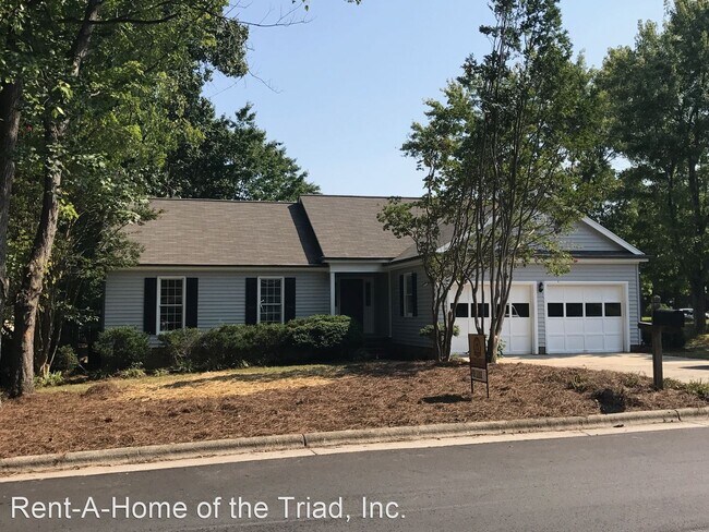 3 br, 2 bath House - 6709 River Hills Drive - 3 br, 2 bath House - 6709 River Hills Drive