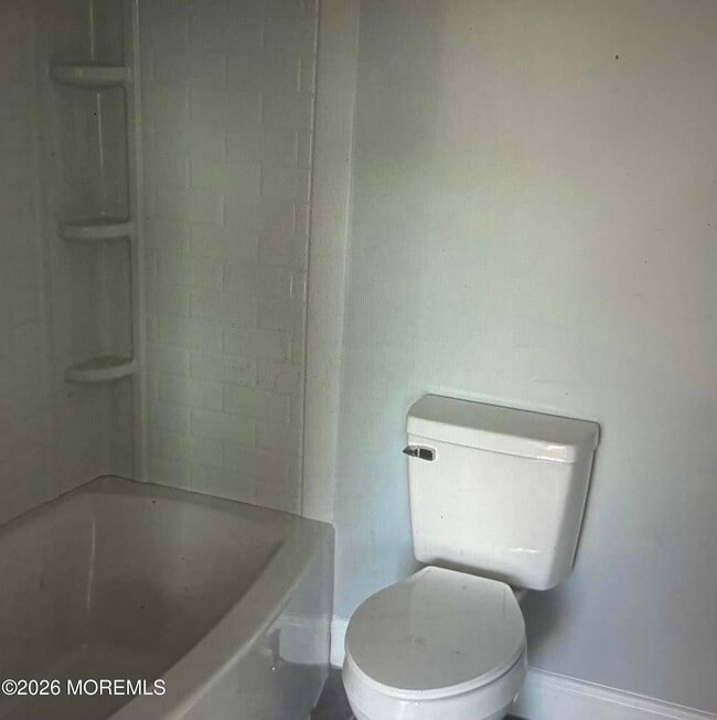 60-62 Carr Ave Unit 4