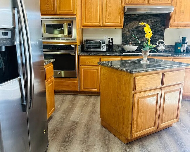 Photo - 2052 Twin Creeks Pl