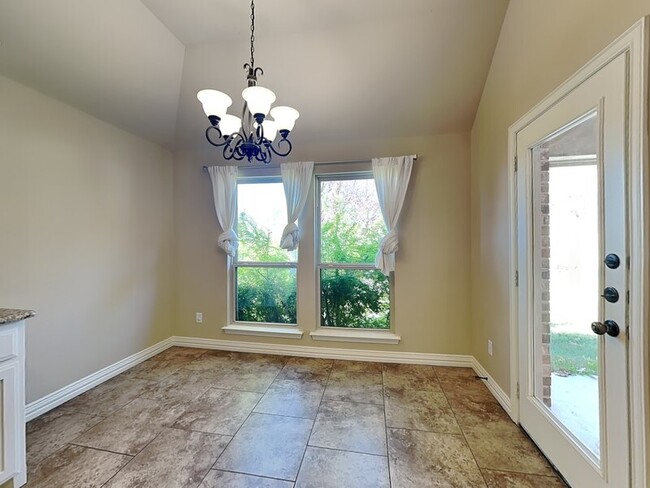 Photo - 274 Spyglass Dr