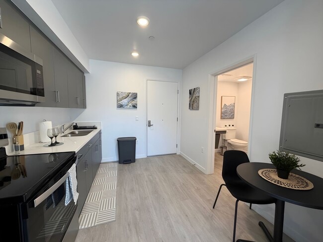 Photo - Beautiful and Spacious 1 bed/1 bath Apartment ~ Comes with Appliances, All Utilities Included, No...