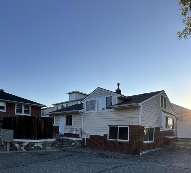 2 bedroom in Billings MT 59102 - 2 bedroom in Billings MT 59102 Condo
