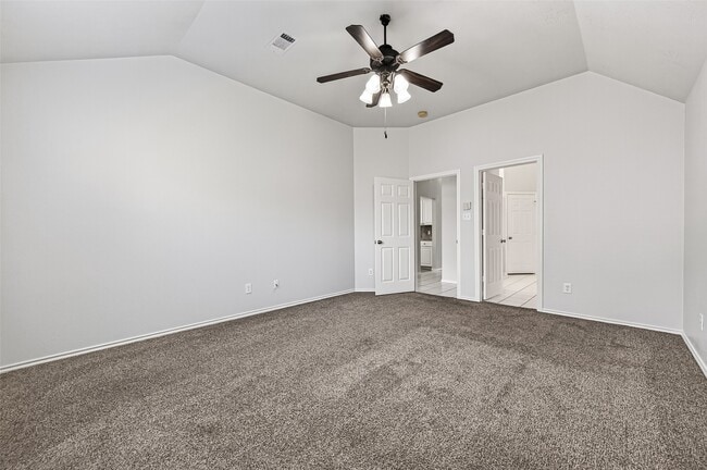 Photo - 3314 Zubin Ln