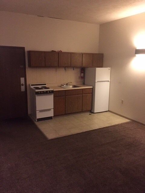 Kitchen - 221 W Main St (Carnegie, PA)