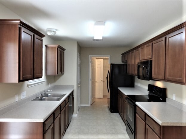 Photo - 13329 High Sierra St