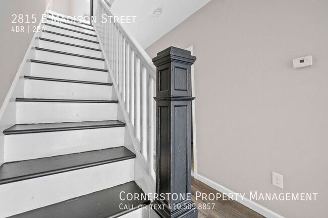 Building Photo - 2815 E Madison St