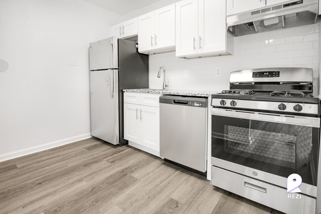 Photo - 6405 Hil-Mar Dr Apartment Unit 402