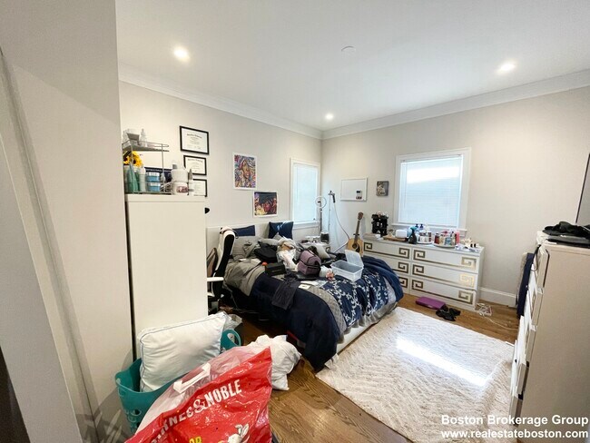 Photo - 32 Sumner St Unit 1