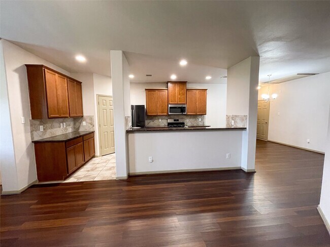 Photo - 3419 Hollow Mist Dr