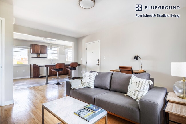 Photo - 1009 Elkgrove Ave Unit FL2-ID413