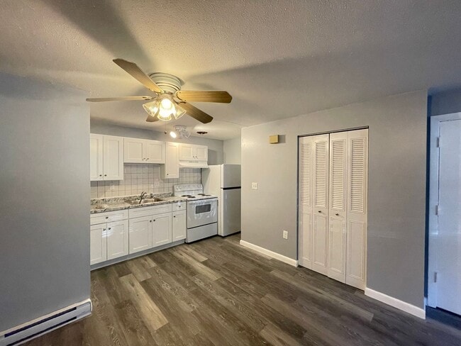 Photo - 177 Loudon Rd Unit 103
