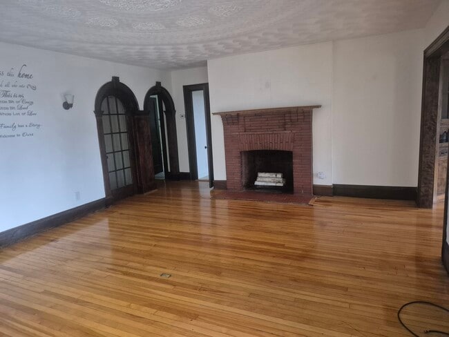 Photo - 47 Heywood St Unit 47 Heywood