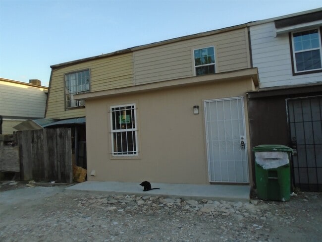 Photo - 12042 Beechnut St Unidad True