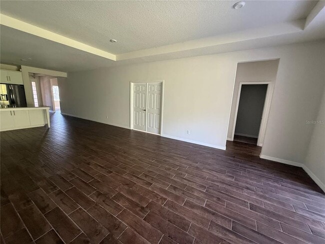 Photo - 2533 Pearl Cider St