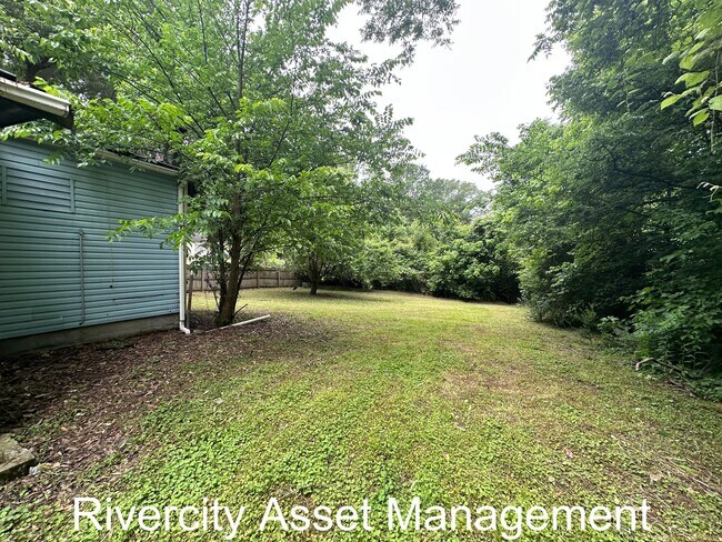 Photo - 1358 Longcrest Rd