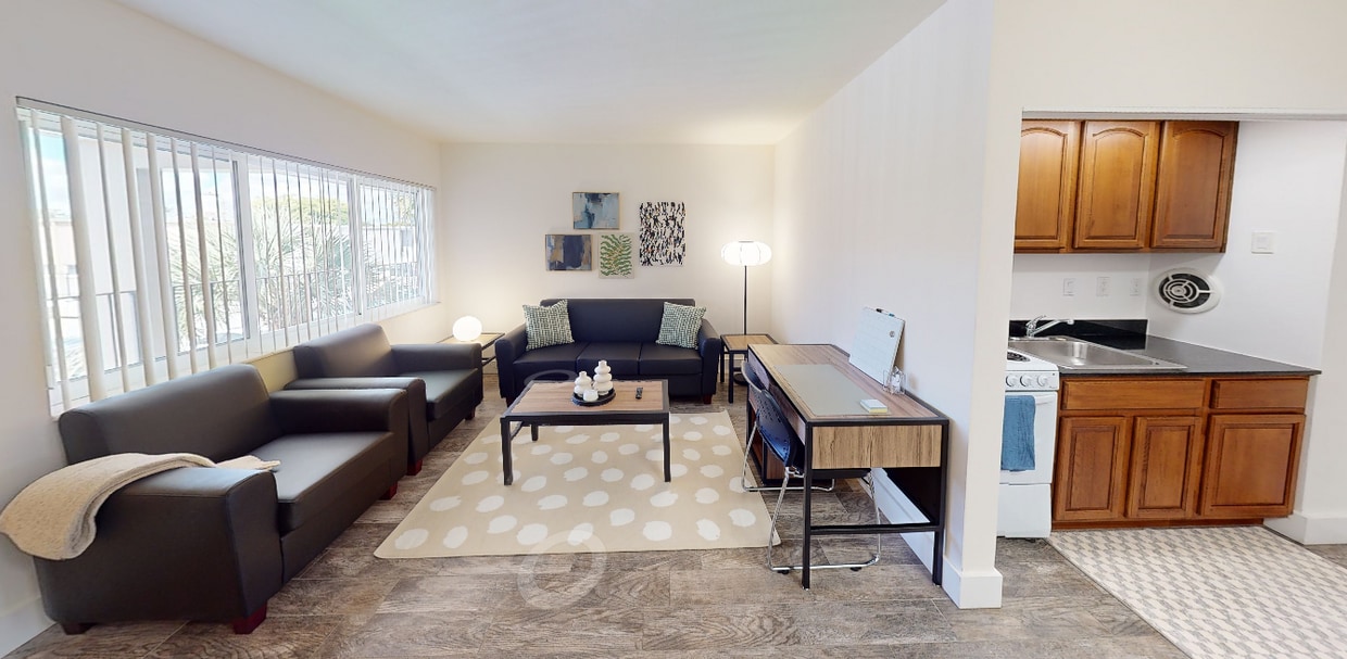 Photo - Cynthia Gardens Apartments