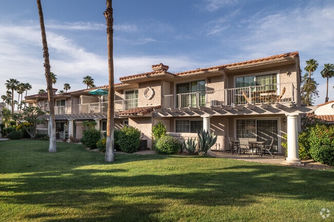 Photo - 500-505 S Farrell Dr