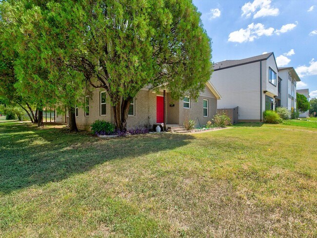 Photo - 3201 Forest Park Blvd