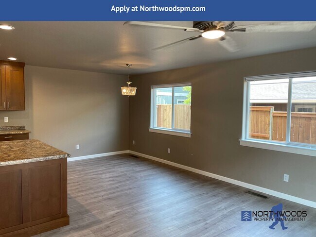 Photo - Newer Build- 3 Bedroom 2.5 Bath Home in Ta...