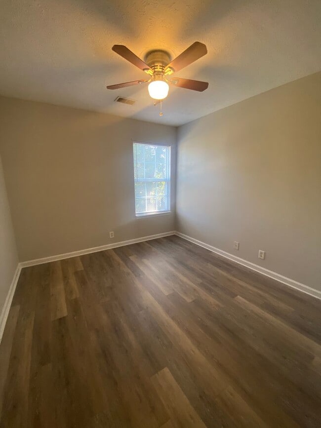 Photo - Charming 3 Bed 2 Bath Home In Murfreesboro